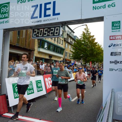 20.09.2026 - PSD Bank Halbmarathon LAZAROV Photography http://msf.ph/oto/10554097 20.09.2026 12:05:27 Ziel 1618, 1989, 1990, 2220, 2396, 2841, 3173, 3286, 3389, 3938, 4042, 4073, 4139, 4273, 4430, 4564 meine-sportfotos.de