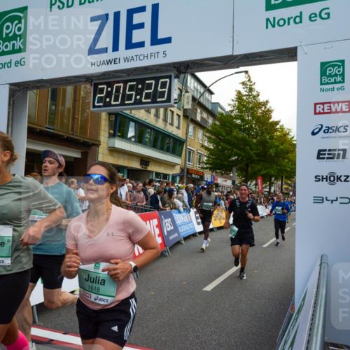 20.09.2026 - PSD Bank Halbmarathon LAZAROV Photography http://msf.ph/oto/10554103 20.09.2026 12:05:28 Ziel 1618, 1989, 1990, 2220, 2396, 2841, 3173, 3286, 3389, 3938, 4042, 4073, 4139, 4273, 4430, 4564 meine-sportfotos.de