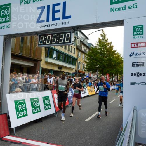 20.09.2026 - PSD Bank Halbmarathon LAZAROV Photography http://msf.ph/oto/10554109 20.09.2026 12:05:30 Ziel 1618, 1779, 1989, 1990, 2220, 2396, 2841, 3173, 3286, 3389, 3938, 4042, 4073, 4139, 4430, 4564 meine-sportfotos.de