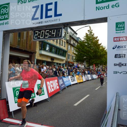 20.09.2026 - PSD Bank Halbmarathon LAZAROV Photography http://msf.ph/oto/10554132 20.09.2026 12:05:40 Ziel 1369, 1488, 1779, 2978, 3173, 3281, 3286, 3922, 4139, 4430, 4450, 4674 meine-sportfotos.de