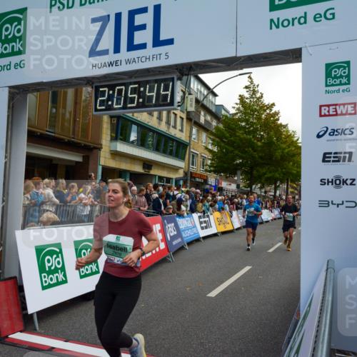 20.09.2026 - PSD Bank Halbmarathon LAZAROV Photography http://msf.ph/oto/10554140 20.09.2026 12:05:44 Ziel 1369, 1488, 1779, 2978, 3143, 3173, 3281, 3314, 3894, 3922, 4139, 4450, 4674 meine-sportfotos.de