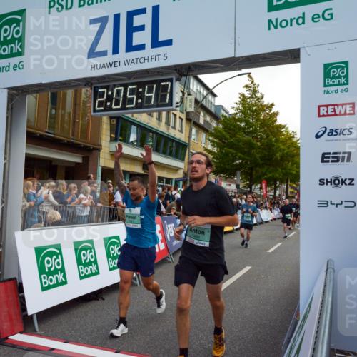 20.09.2026 - PSD Bank Halbmarathon LAZAROV Photography http://msf.ph/oto/10554146 20.09.2026 12:05:47 Ziel 1369, 1487, 1488, 1779, 1834, 2816, 2978, 3143, 3281, 3314, 3894, 3922, 4166, 4450, 4674 meine-sportfotos.de