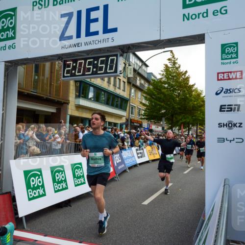 20.09.2026 - PSD Bank Halbmarathon LAZAROV Photography http://msf.ph/oto/10554156 20.09.2026 12:05:49 Ziel 1369, 1487, 1488, 1834, 2816, 2978, 2991, 3143, 3281, 3314, 3894, 3922, 4166, 4359, 4450, 4674 meine-sportfotos.de