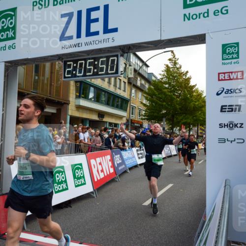 20.09.2026 - PSD Bank Halbmarathon LAZAROV Photography http://msf.ph/oto/10554159 20.09.2026 12:05:50 Ziel 1369, 1487, 1488, 1834, 2468, 2816, 2978, 2991, 3143, 3281, 3314, 3402, 3894, 3922, 4166, 4359, 4450, 4674 meine-sportfotos.de