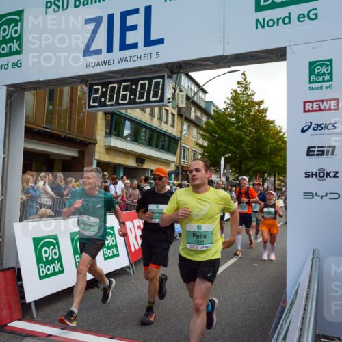 20.09.2026 - PSD Bank Halbmarathon LAZAROV Photography http://msf.ph/oto/10554188 20.09.2026 12:05:59 Ziel 1300, 1487, 1834, 2468, 2580, 2692, 2816, 2852, 2979, 2991, 3143, 3314, 3402, 3617, 3656, 3894, 4166, 4359 meine-sportfotos.de