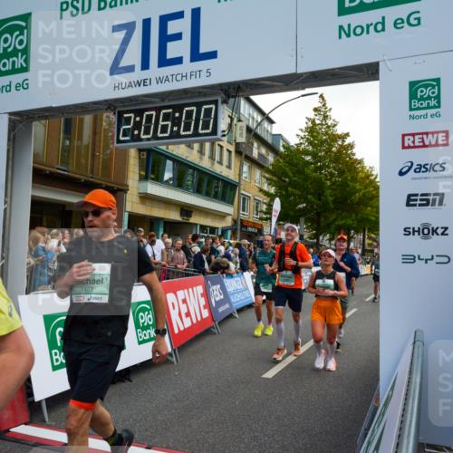 20.09.2026 - PSD Bank Halbmarathon LAZAROV Photography http://msf.ph/oto/10554192 20.09.2026 12:06:00 Ziel 1300, 1487, 1834, 1916, 2468, 2580, 2692, 2816, 2852, 2979, 2991, 3143, 3314, 3402, 3617, 3656, 4166, 4359, 4629 meine-sportfotos.de