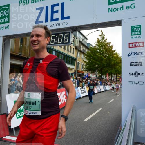 20.09.2026 - PSD Bank Halbmarathon LAZAROV Photography http://msf.ph/oto/10554214 20.09.2026 12:06:05 Ziel 1252, 1300, 1487, 1834, 1916, 2468, 2580, 2692, 2852, 2979, 2991, 3402, 3617, 3656, 4166, 4359, 4629, 4786 meine-sportfotos.de
