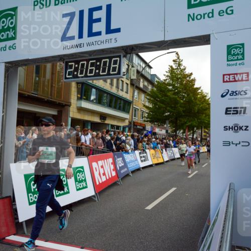 20.09.2026 - PSD Bank Halbmarathon LAZAROV Photography http://msf.ph/oto/10554215 20.09.2026 12:06:07 Ziel 1252, 1300, 1916, 1940, 2468, 2580, 2692, 2852, 2979, 2991, 3402, 3617, 3656, 4359, 4629, 4786 meine-sportfotos.de
