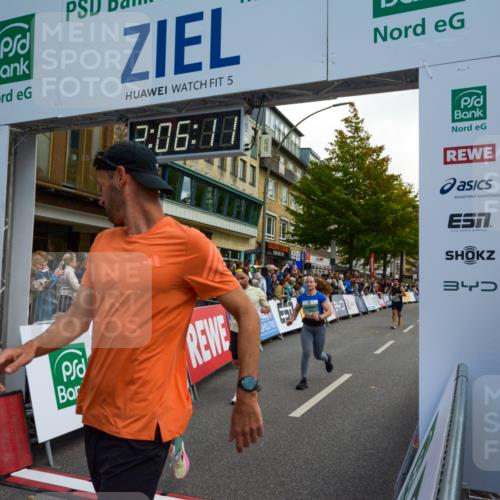 20.09.2026 - PSD Bank Halbmarathon LAZAROV Photography http://msf.ph/oto/10554226 20.09.2026 12:06:11 Ziel 1252, 1300, 1916, 1940, 2852, 3617, 3656, 4629, 4786 meine-sportfotos.de