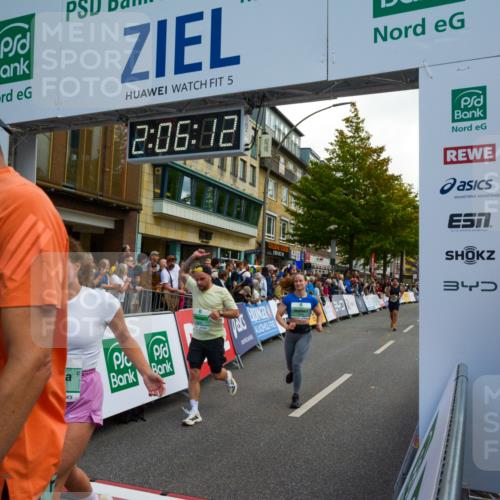 20.09.2026 - PSD Bank Halbmarathon LAZAROV Photography http://msf.ph/oto/10554228 20.09.2026 12:06:11 Ziel 1252, 1300, 1916, 1940, 2852, 3617, 3656, 4629, 4786 meine-sportfotos.de