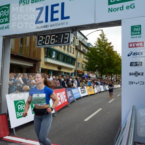 20.09.2026 - PSD Bank Halbmarathon LAZAROV Photography http://msf.ph/oto/10554232 20.09.2026 12:06:12 Ziel 1252, 1300, 1916, 1940, 2852, 3656, 4629, 4786 meine-sportfotos.de