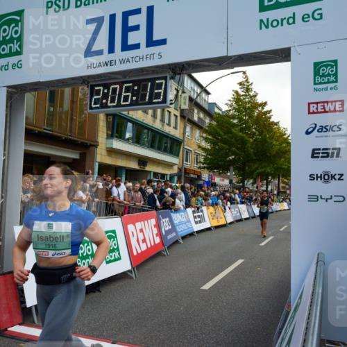 20.09.2026 - PSD Bank Halbmarathon LAZAROV Photography http://msf.ph/oto/10554233 20.09.2026 12:06:12 Ziel 1252, 1300, 1916, 1940, 2852, 3656, 4629, 4786 meine-sportfotos.de