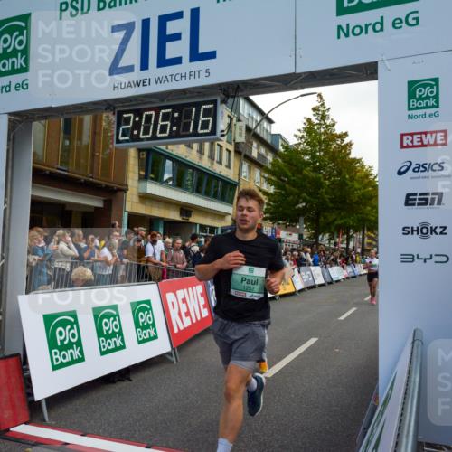 20.09.2026 - PSD Bank Halbmarathon LAZAROV Photography http://msf.ph/oto/10554236 20.09.2026 12:06:15 Ziel 1252, 1300, 1916, 1940, 2852, 4629, 4647, 4786 meine-sportfotos.de