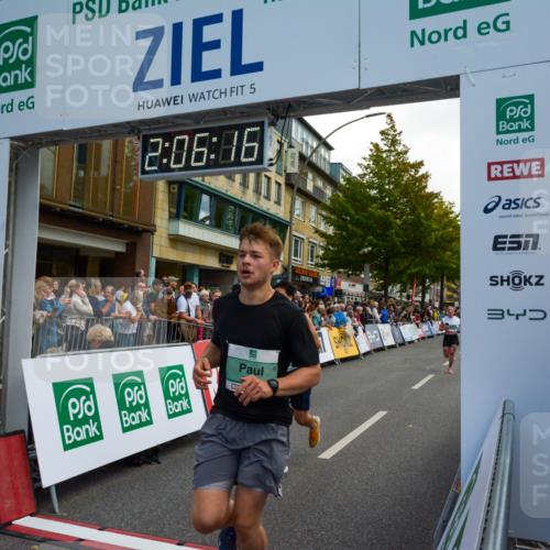 20.09.2026 - PSD Bank Halbmarathon LAZAROV Photography http://msf.ph/oto/10554237 20.09.2026 12:06:16 Ziel 1252, 1300, 1916, 1940, 2852, 4629, 4647, 4786 meine-sportfotos.de