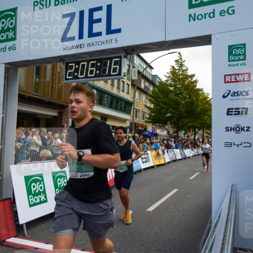 20.09.2026 - PSD Bank Halbmarathon LAZAROV Photography http://msf.ph/oto/10554238 20.09.2026 12:06:16 Ziel 1252, 1300, 1916, 1940, 2852, 4629, 4647, 4786 meine-sportfotos.de