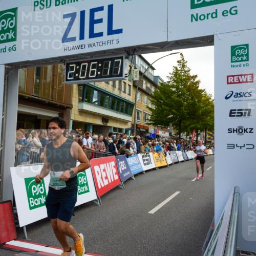 20.09.2026 - PSD Bank Halbmarathon LAZAROV Photography http://msf.ph/oto/10554242 20.09.2026 12:06:16 Ziel 1252, 1300, 1916, 1940, 2852, 4629, 4647, 4786 meine-sportfotos.de