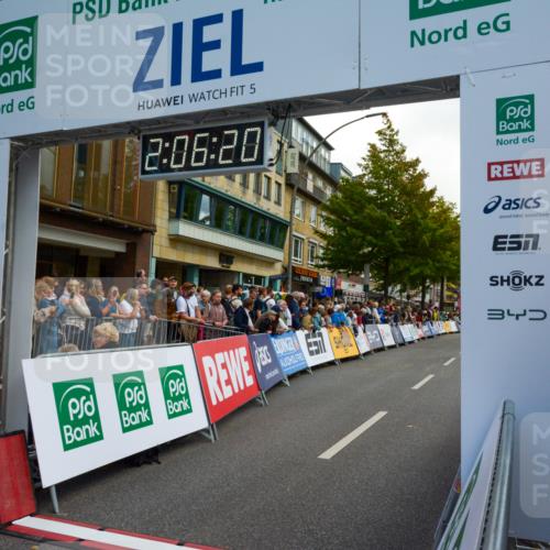 20.09.2026 - PSD Bank Halbmarathon LAZAROV Photography http://msf.ph/oto/10554248 20.09.2026 12:06:20 Ziel 1252, 1940, 2024, 4647, 4717, 4786 meine-sportfotos.de