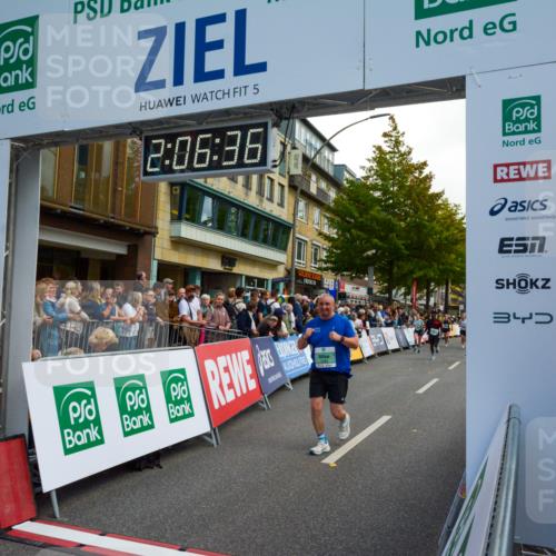 20.09.2026 - PSD Bank Halbmarathon LAZAROV Photography http://msf.ph/oto/10554274 20.09.2026 12:06:35 Ziel 1695, 2024, 2684, 2715, 2874, 3450, 4266, 4379, 4676, 4695, 4717, 4748 meine-sportfotos.de