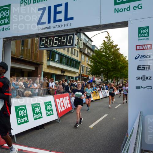 20.09.2026 - PSD Bank Halbmarathon LAZAROV Photography http://msf.ph/oto/10554287 20.09.2026 12:06:40 Ziel 1390, 1695, 2684, 2715, 2874, 3450, 4004, 4266, 4379, 4676, 4695, 4748, 4775 meine-sportfotos.de