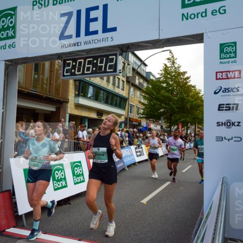 20.09.2026 - PSD Bank Halbmarathon LAZAROV Photography http://msf.ph/oto/10554298 20.09.2026 12:06:42 Ziel 1390, 1695, 2684, 2715, 2874, 3450, 4004, 4266, 4379, 4695, 4748, 4775 meine-sportfotos.de
