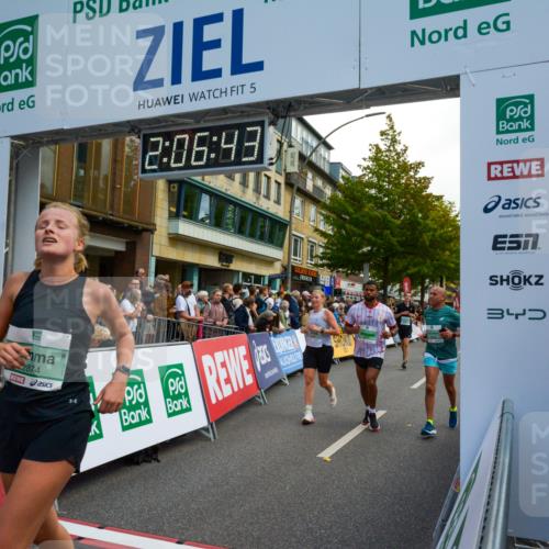 20.09.2026 - PSD Bank Halbmarathon LAZAROV Photography http://msf.ph/oto/10554301 20.09.2026 12:06:42 Ziel 1390, 1695, 2684, 2715, 2874, 3450, 4004, 4266, 4379, 4695, 4748, 4775 meine-sportfotos.de