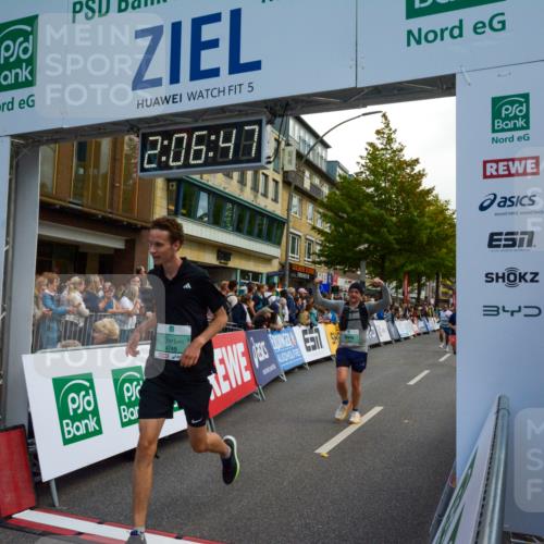 20.09.2026 - PSD Bank Halbmarathon LAZAROV Photography http://msf.ph/oto/10554312 20.09.2026 12:06:46 Ziel 1177, 1390, 1695, 2715, 2874, 3450, 4004, 4266, 4379, 4691, 4695, 4748, 4775 meine-sportfotos.de