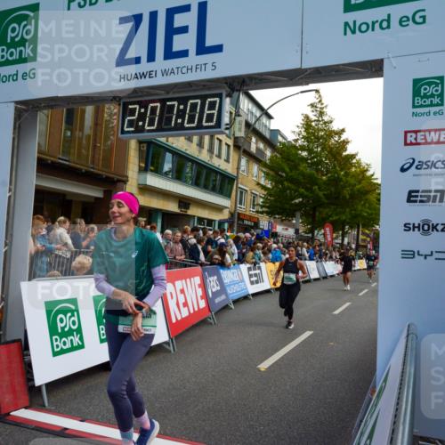 20.09.2026 - PSD Bank Halbmarathon LAZAROV Photography http://msf.ph/oto/10554368 20.09.2026 12:07:08 Ziel 1368, 1381, 2219, 3033, 3373, 3648, 4124, 4637 meine-sportfotos.de