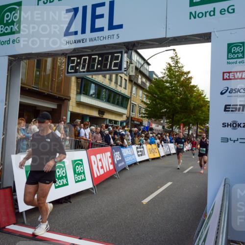 20.09.2026 - PSD Bank Halbmarathon LAZAROV Photography http://msf.ph/oto/10554381 20.09.2026 12:07:12 Ziel 1368, 1381, 1415, 3033, 3373, 3493, 3648, 4124, 4637 meine-sportfotos.de