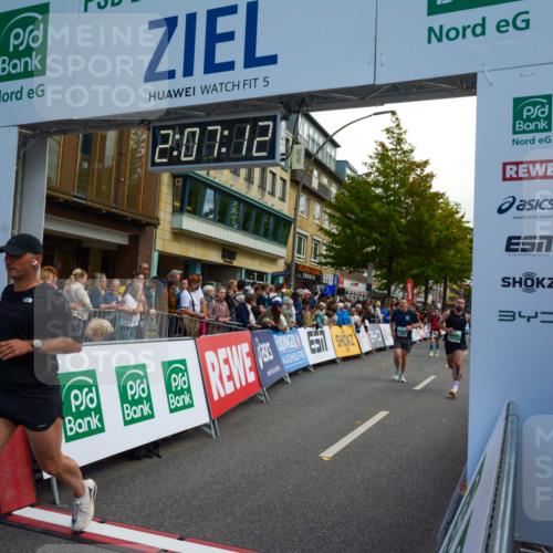 20.09.2026 - PSD Bank Halbmarathon LAZAROV Photography http://msf.ph/oto/10554382 20.09.2026 12:07:12 Ziel 1368, 1381, 1415, 3033, 3373, 3493, 3648, 4124, 4637 meine-sportfotos.de