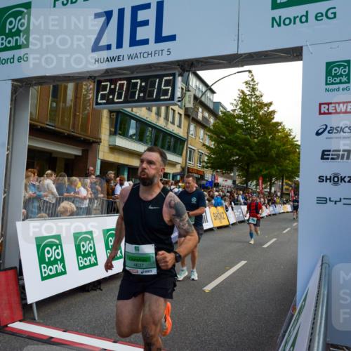 20.09.2026 - PSD Bank Halbmarathon LAZAROV Photography http://msf.ph/oto/10554389 20.09.2026 12:07:14 Ziel 1368, 1381, 1415, 3373, 3493, 3648, 4124, 4637 meine-sportfotos.de