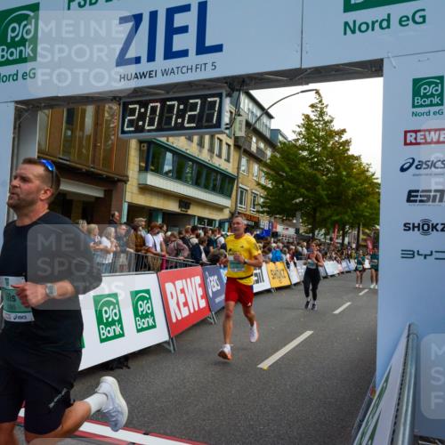 20.09.2026 - PSD Bank Halbmarathon LAZAROV Photography http://msf.ph/oto/10554424 20.09.2026 12:07:27 Ziel 1089, 1376, 1415, 1875, 2190, 2559, 2796, 3352, 3493, 3667, 4424 meine-sportfotos.de