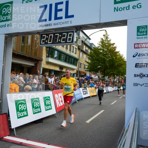 20.09.2026 - PSD Bank Halbmarathon LAZAROV Photography http://msf.ph/oto/10554426 20.09.2026 12:07:27 Ziel 1089, 1376, 1415, 1875, 2190, 2559, 2796, 3352, 3493, 3667, 4424 meine-sportfotos.de