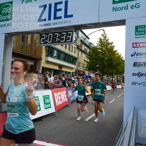 20.09.2026 - PSD Bank Halbmarathon LAZAROV Photography http://msf.ph/oto/10554445 20.09.2026 12:07:32 Ziel 1089, 1376, 1522, 1622, 1875, 2190, 2559, 2652, 2796, 3352, 3667, 4424 meine-sportfotos.de