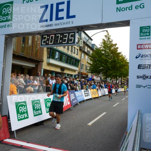 20.09.2026 - PSD Bank Halbmarathon LAZAROV Photography http://msf.ph/oto/10554454 20.09.2026 12:07:34 Ziel 1376, 1522, 1622, 1875, 1968, 2190, 2559, 2652, 2796, 3352, 3667, 4424 meine-sportfotos.de