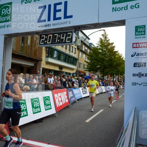 20.09.2026 - PSD Bank Halbmarathon LAZAROV Photography http://msf.ph/oto/10554470 20.09.2026 12:07:41 Ziel 1522, 1600, 1622, 1705, 1968, 2652, 2796, 3378, 4424 meine-sportfotos.de