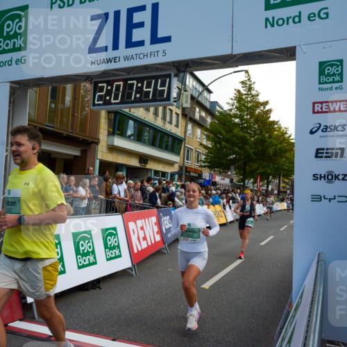 20.09.2026 - PSD Bank Halbmarathon LAZAROV Photography http://msf.ph/oto/10554478 20.09.2026 12:07:43 Ziel 1522, 1600, 1622, 1705, 1968, 2652, 3219, 3378, 4424 meine-sportfotos.de