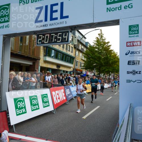 20.09.2026 - PSD Bank Halbmarathon LAZAROV Photography http://msf.ph/oto/10554506 20.09.2026 12:07:53 Ziel 1238, 1600, 1705, 2173, 2499, 3219, 3378, 3486, 3487, 4502, 4776 meine-sportfotos.de