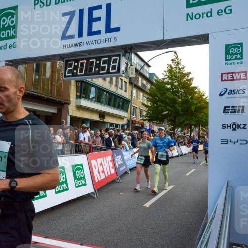 20.09.2026 - PSD Bank Halbmarathon LAZAROV Photography http://msf.ph/oto/10554523 20.09.2026 12:07:58 Ziel 1228, 1238, 1600, 1705, 2173, 2499, 3128, 3130, 3219, 3466, 3486, 3487, 4502, 4776 meine-sportfotos.de