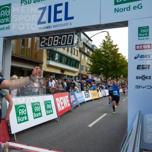 20.09.2026 - PSD Bank Halbmarathon LAZAROV Photography http://msf.ph/oto/10554529 20.09.2026 12:08:00 Ziel 1228, 1238, 2173, 2499, 2875, 3128, 3130, 3219, 3466, 3486, 3487, 4502, 4776 meine-sportfotos.de