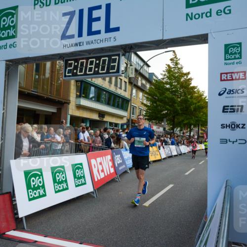 20.09.2026 - PSD Bank Halbmarathon LAZAROV Photography http://msf.ph/oto/10554536 20.09.2026 12:08:02 Ziel 1228, 1238, 1886, 2173, 2499, 2875, 2970, 3128, 3130, 3466, 3486, 3487, 3753, 4502, 4776 meine-sportfotos.de