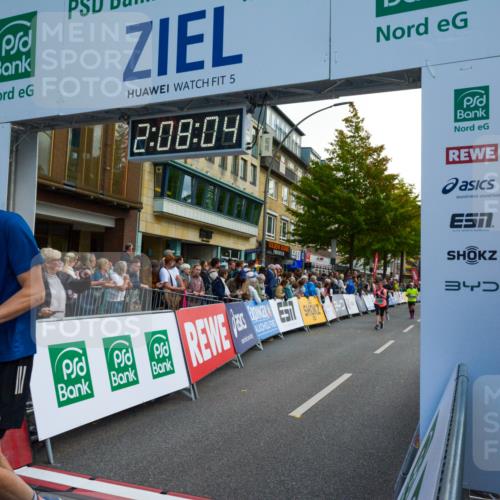 20.09.2026 - PSD Bank Halbmarathon LAZAROV Photography http://msf.ph/oto/10554542 20.09.2026 12:08:03 Ziel 1228, 1238, 1886, 2173, 2499, 2875, 2970, 3128, 3130, 3466, 3486, 3487, 3753, 4502 meine-sportfotos.de