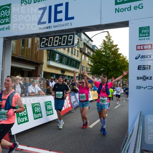 20.09.2026 - PSD Bank Halbmarathon LAZAROV Photography http://msf.ph/oto/10554548 20.09.2026 12:08:09 Ziel 1228, 1886, 2298, 2340, 2875, 2905, 2970, 3128, 3130, 3466, 3753, 4502 meine-sportfotos.de