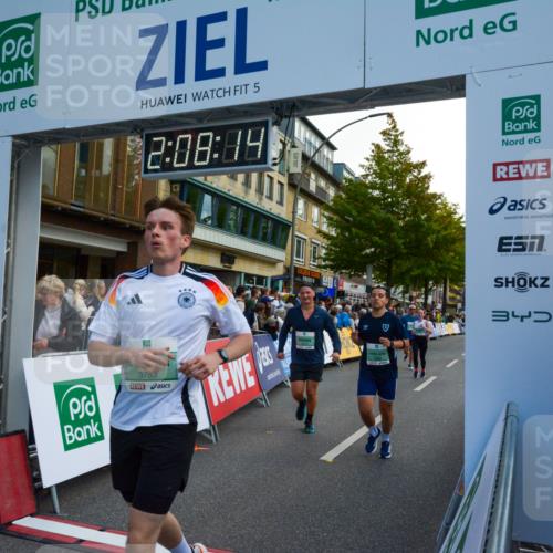 20.09.2026 - PSD Bank Halbmarathon LAZAROV Photography http://msf.ph/oto/10554559 20.09.2026 12:08:13 Ziel 1228, 1886, 2298, 2340, 2875, 2905, 2970, 3128, 3130, 3466, 3753 meine-sportfotos.de