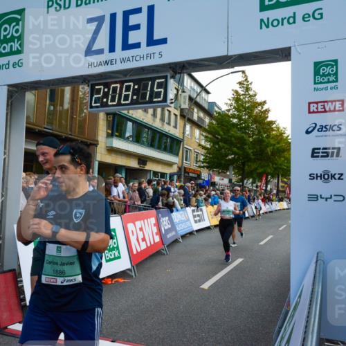 20.09.2026 - PSD Bank Halbmarathon LAZAROV Photography http://msf.ph/oto/10554564 20.09.2026 12:08:15 Ziel 1228, 1886, 2298, 2340, 2875, 2905, 2970, 3128, 3130, 3466, 3753 meine-sportfotos.de