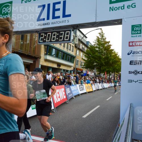 20.09.2026 - PSD Bank Halbmarathon LAZAROV Photography http://msf.ph/oto/10554591 20.09.2026 12:08:37 Ziel 1229, 2478, 2522, 2941, 4613 meine-sportfotos.de