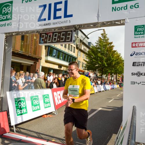 20.09.2026 - PSD Bank Halbmarathon LAZAROV Photography http://msf.ph/oto/10554608 20.09.2026 12:08:52 Ziel 2522, 2621, 3279, 3690, 4046, 4511 meine-sportfotos.de
