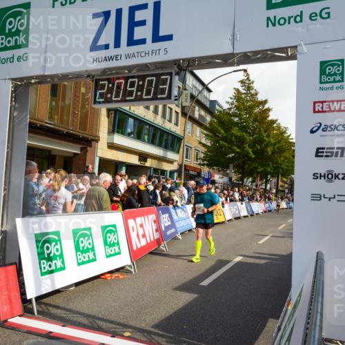 20.09.2026 - PSD Bank Halbmarathon LAZAROV Photography http://msf.ph/oto/10554619 20.09.2026 12:09:03 Ziel 1290, 1534, 2188, 2621, 3250, 3279, 3690, 4046 meine-sportfotos.de