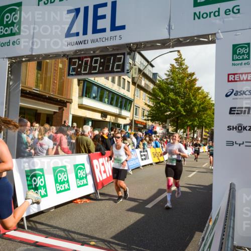20.09.2026 - PSD Bank Halbmarathon LAZAROV Photography http://msf.ph/oto/10554632 20.09.2026 12:09:12 Ziel 1065, 1066, 1290, 1534, 1945, 2188, 2405, 3250, 3432, 4240, 4559 meine-sportfotos.de
