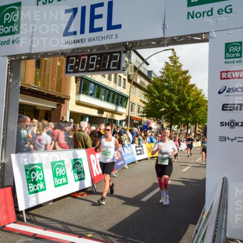 20.09.2026 - PSD Bank Halbmarathon LAZAROV Photography http://msf.ph/oto/10554633 20.09.2026 12:09:12 Ziel 1065, 1066, 1290, 1534, 1945, 2188, 2405, 3250, 3432, 4240, 4559 meine-sportfotos.de