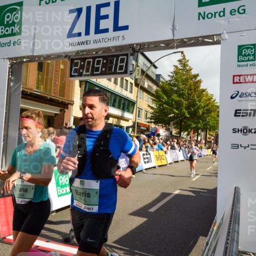20.09.2026 - PSD Bank Halbmarathon LAZAROV Photography http://msf.ph/oto/10554650 20.09.2026 12:09:18 Ziel 1065, 1066, 1290, 1534, 1945, 2405, 3250, 3432, 3658, 4064, 4240, 4559 meine-sportfotos.de